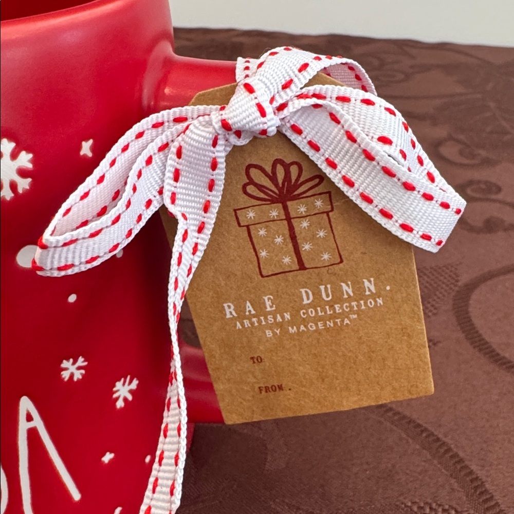 ❄️ Rae Dunn Holiday Mug with Matching Coaster - Picture 4 of 11